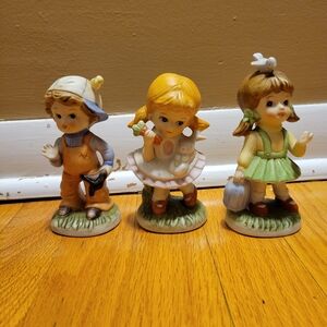 Vintage HOMCO Figurines Boy & Girl W/Rabbit Carrots And Girl W/Bird Cage